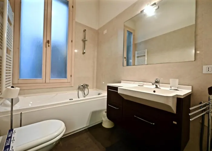 Chandeliers البندقية